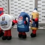 Disfraces de empaques variados